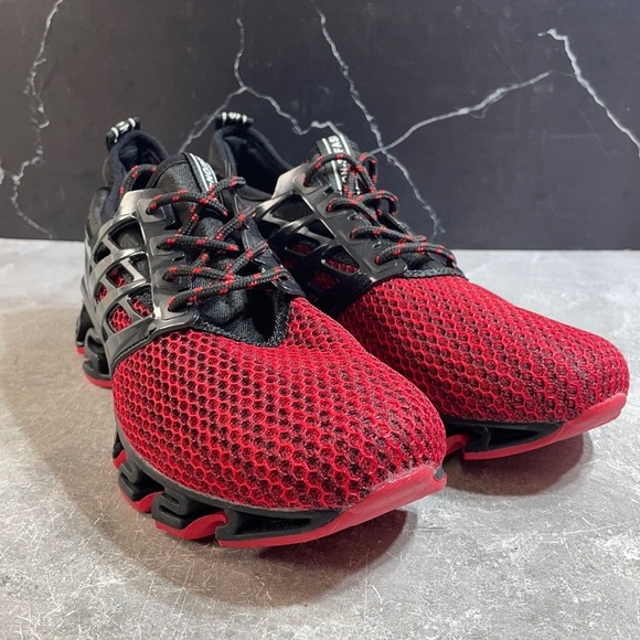 Fashion-3 Blade Running Sneakers Black/Red Size 8.5m - Picture 1 of 8